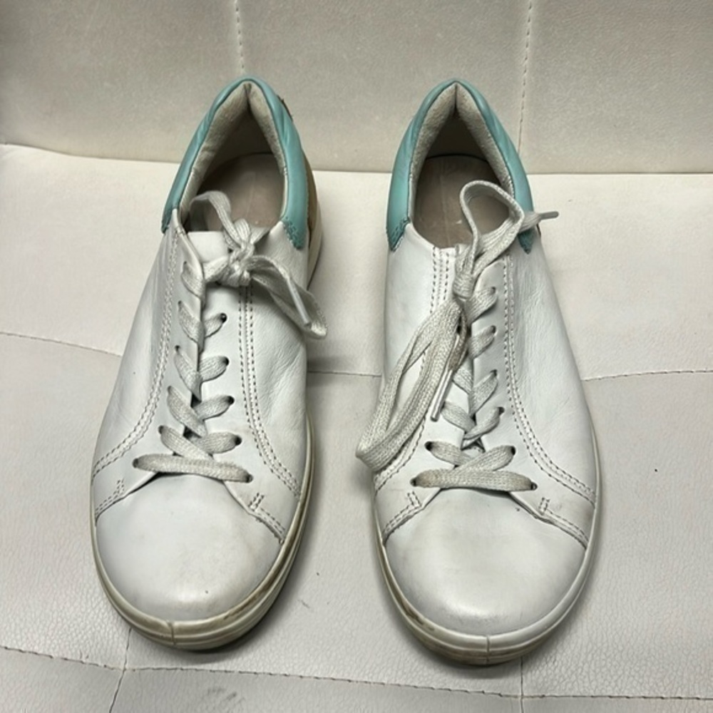 Ecco Women’s Soft 7 Sneakers White/Eggshell Blue